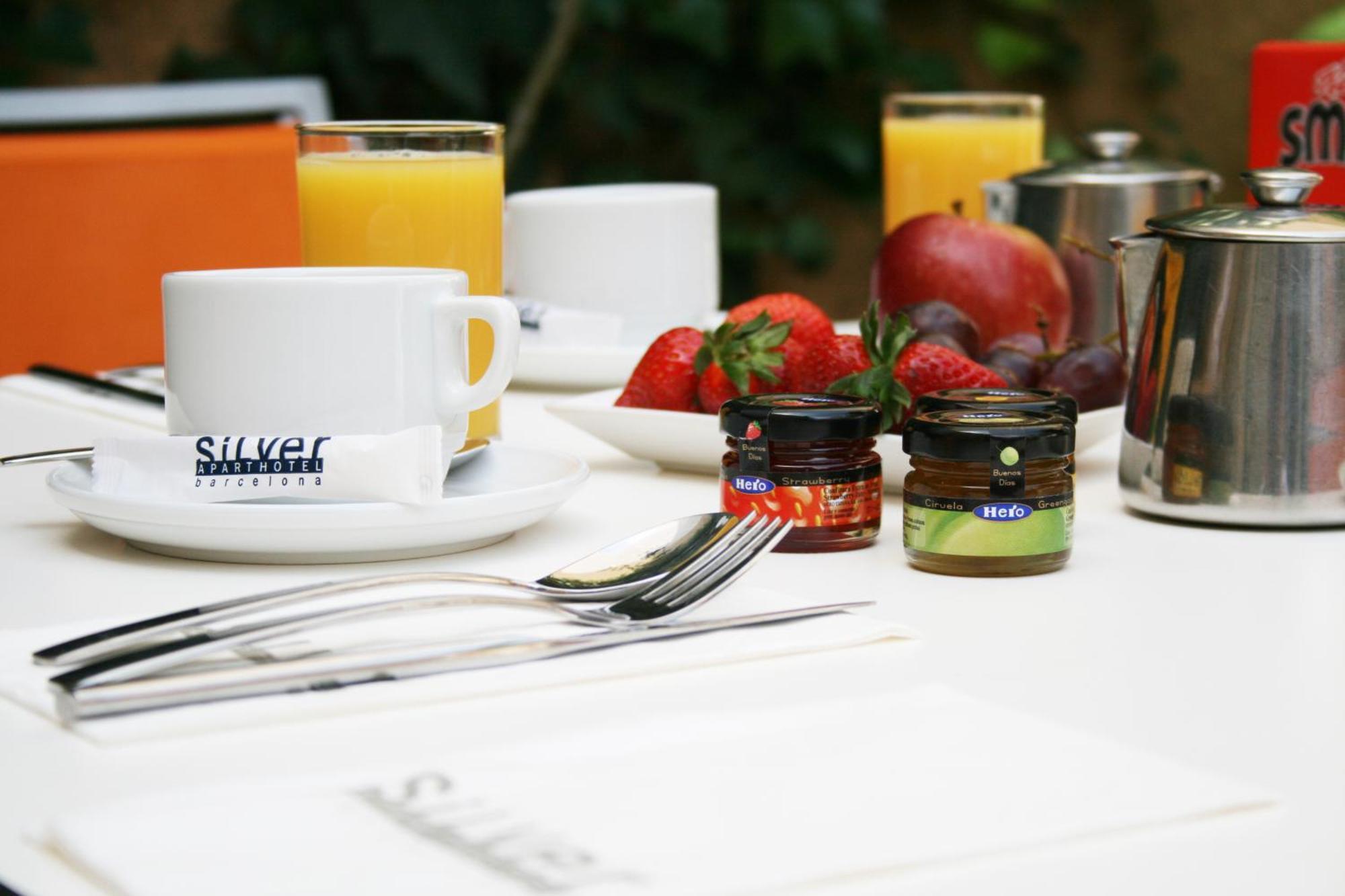 Aparthotel Silver Barcelona Luaran gambar
