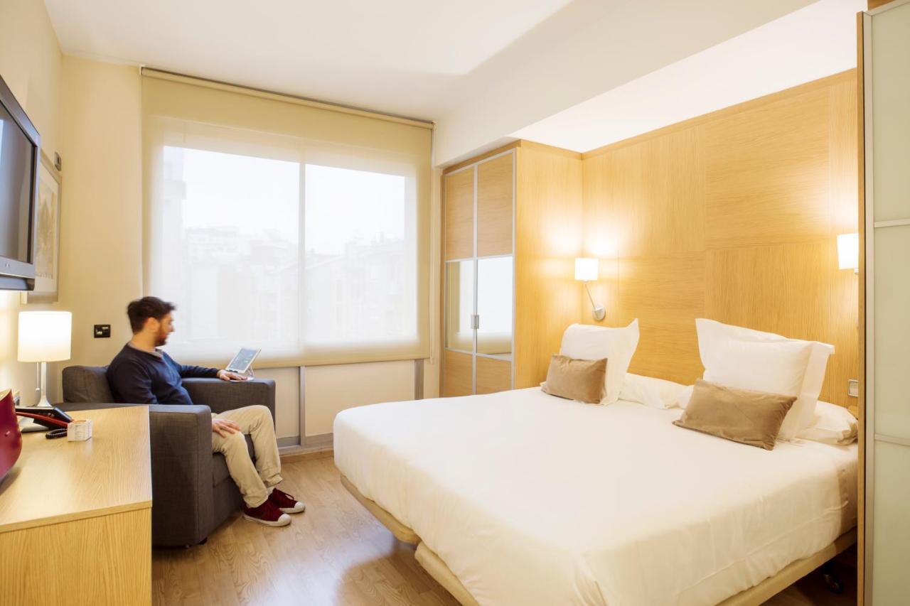 Aparthotel Silver Barcelona Luaran gambar