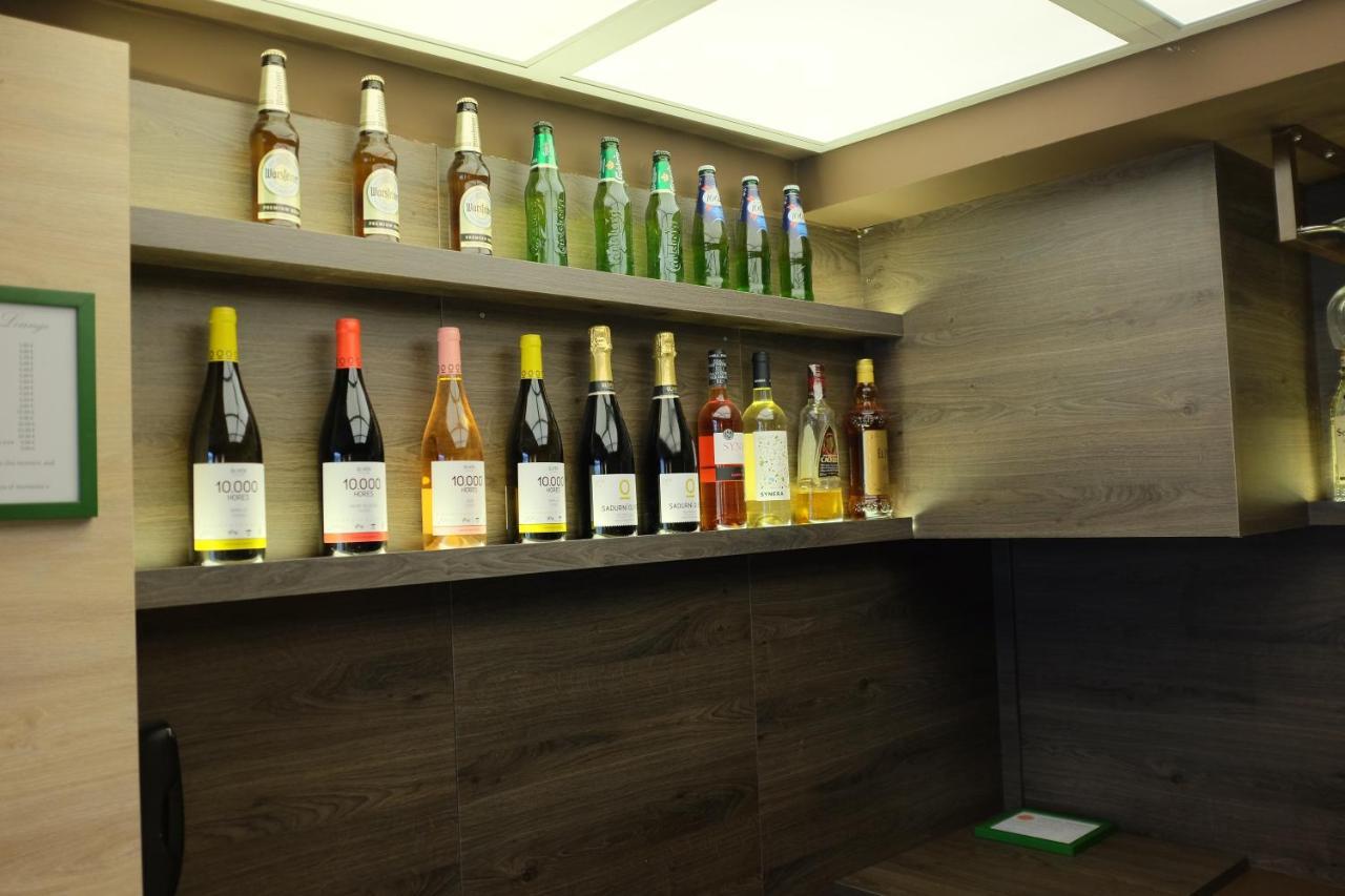 Aparthotel Silver Barcelona Luaran gambar